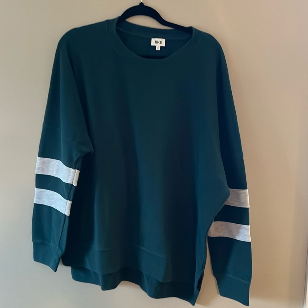 BKE light weight sweatshirt